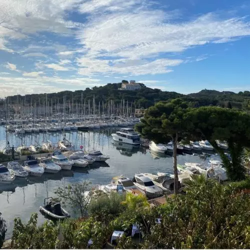 Les Embiez Island