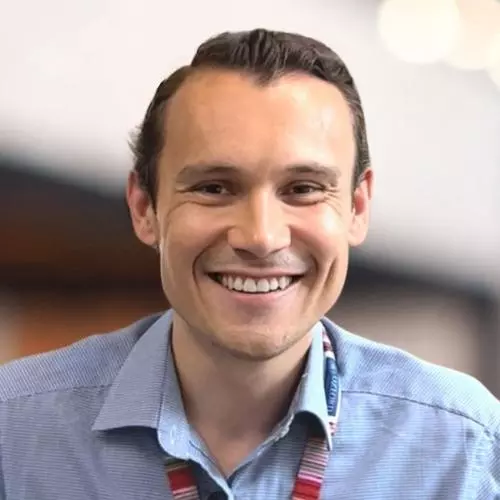 simon profile pic